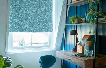 At Blinds Direct Ltd, we supply and fit a range of beautiful Roller blinds to complement the look of your home or office. We serve customers in West Midlands.